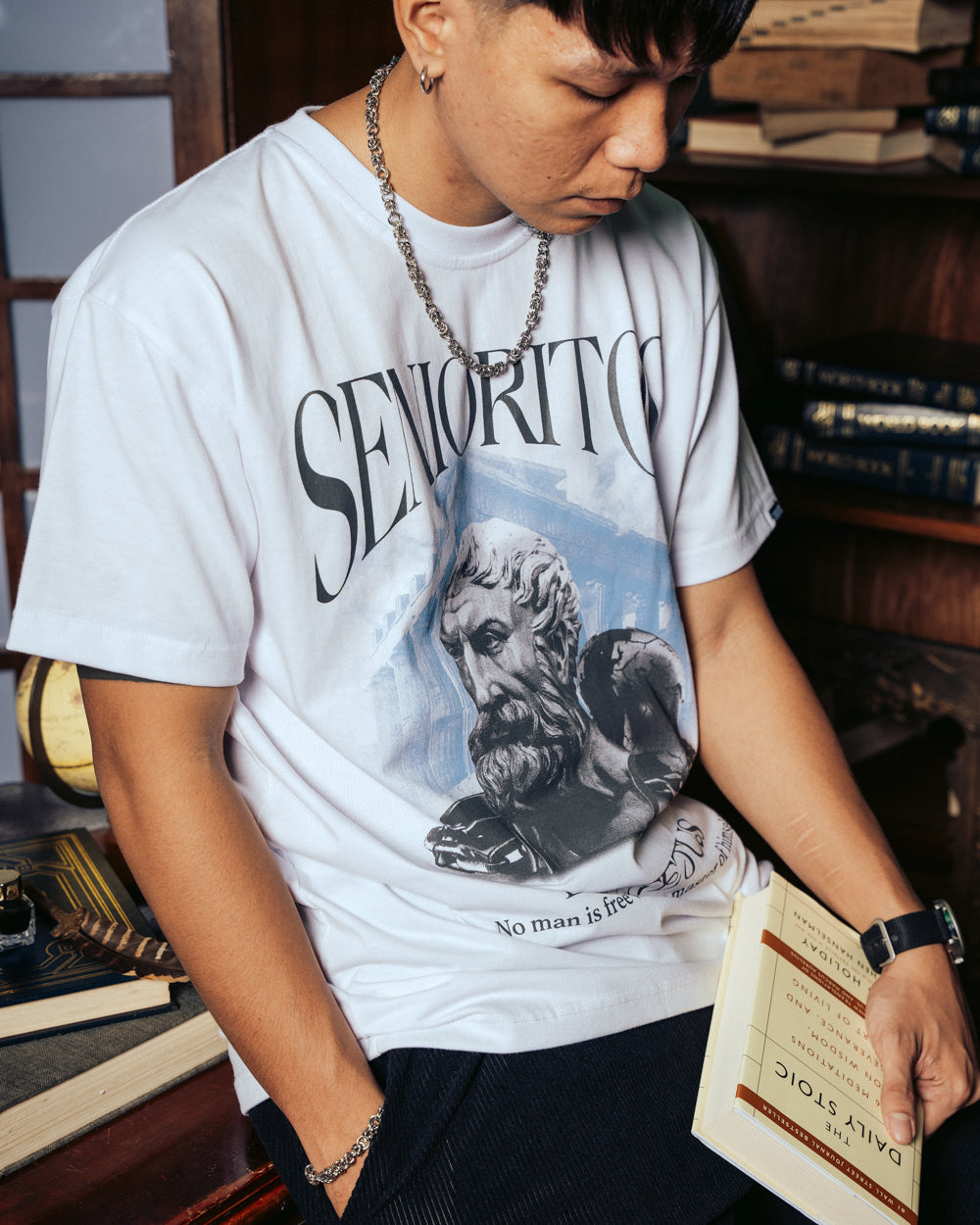 EPICTETUS TEE | WHITE