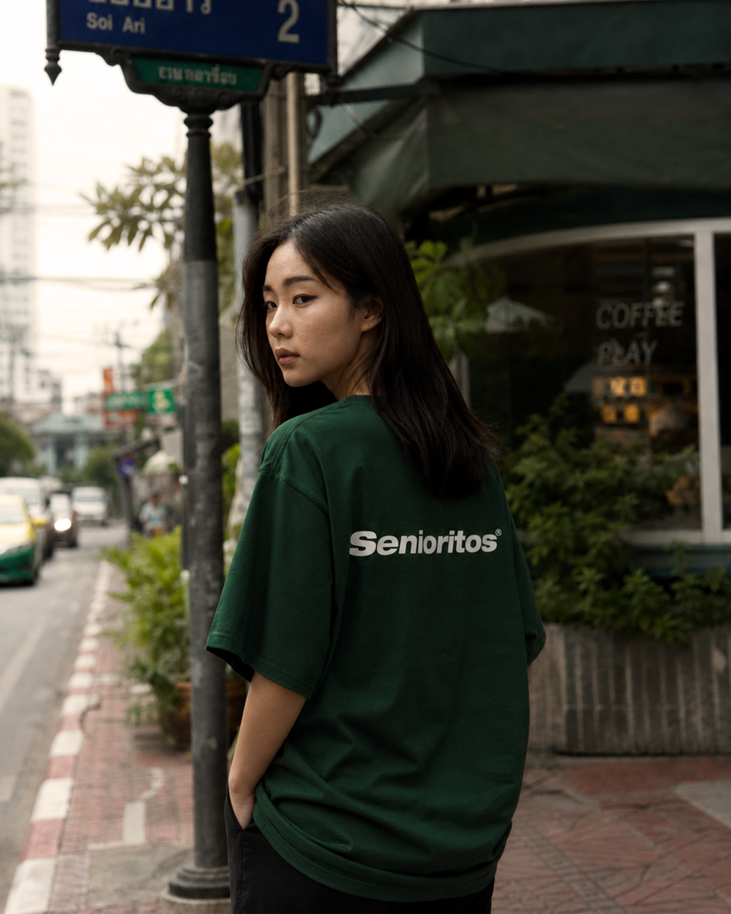ITALIC TEE | SACRAMENTO GREEN
