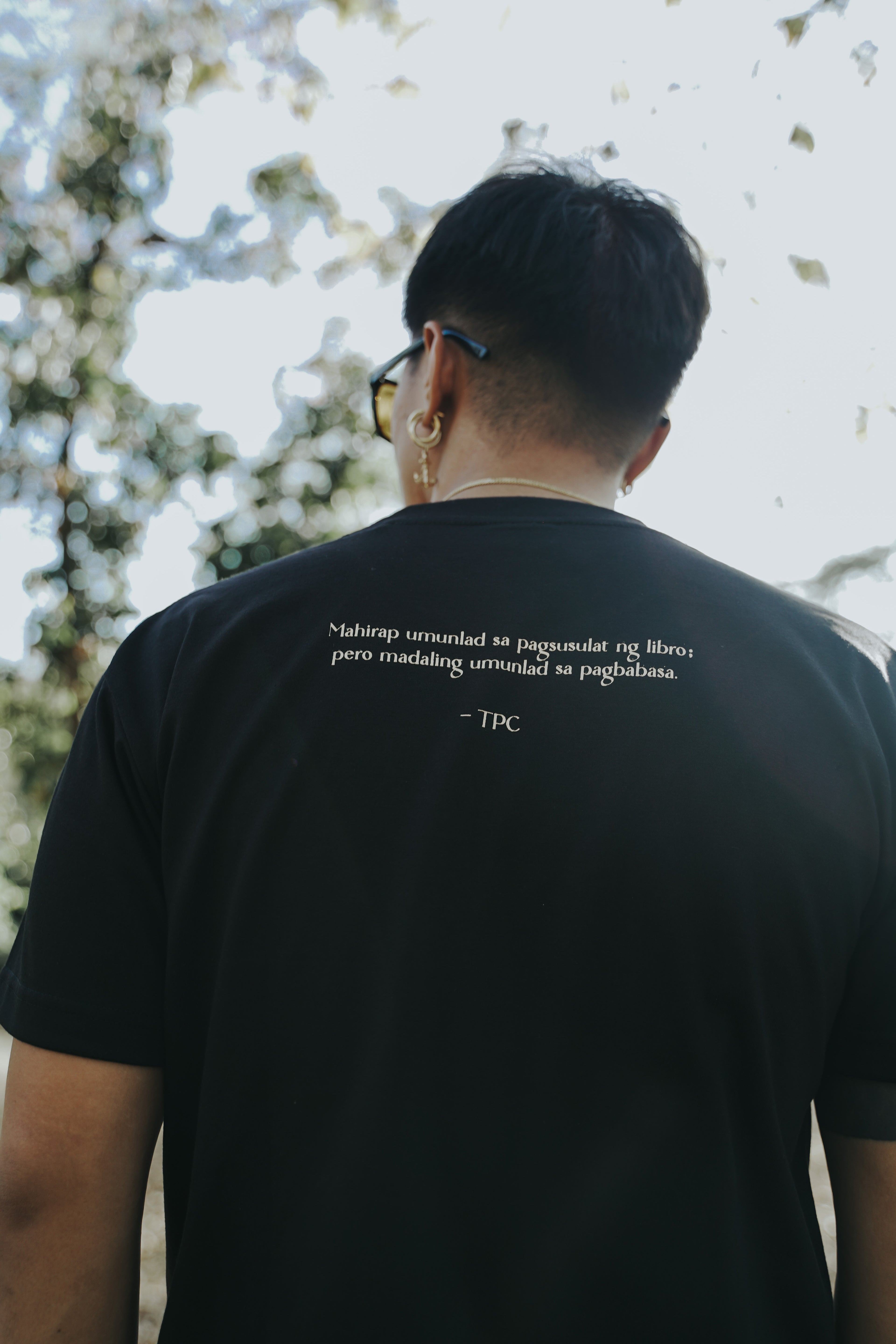 TPC TAGOS TEE | BLACK | TPCxSENIORITOS® COLLABORATION