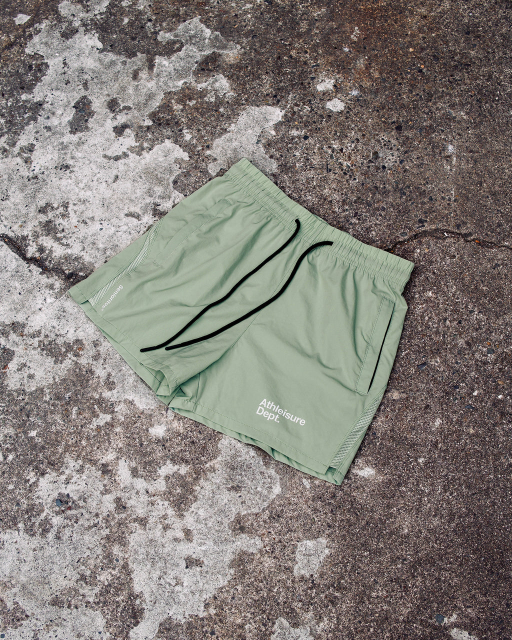 ATHLEISURE DEPT PERFORMANCE SHORT | URBAN GREEN